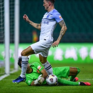 开云-【中超】王秋明远射卡尔多纳吊射 河北队1比1广州城