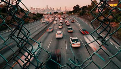 U22国足2-0领先！下半场开场仅30秒，李新翔头球破门